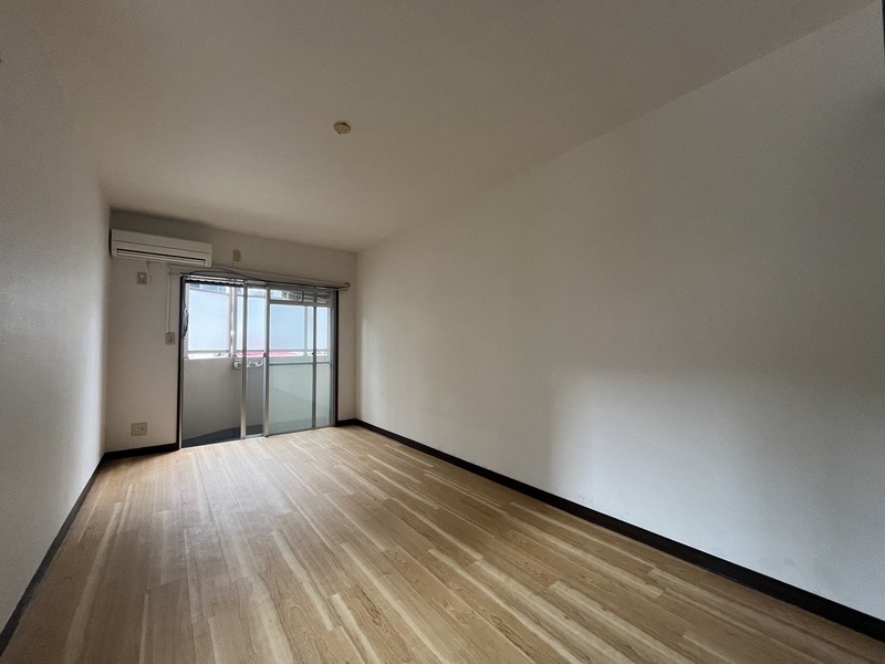 日当たり良好な明るいお部屋です