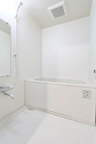 落ち着く雰囲気のお風呂です