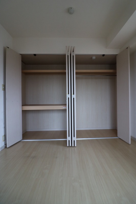 クローゼット完備。