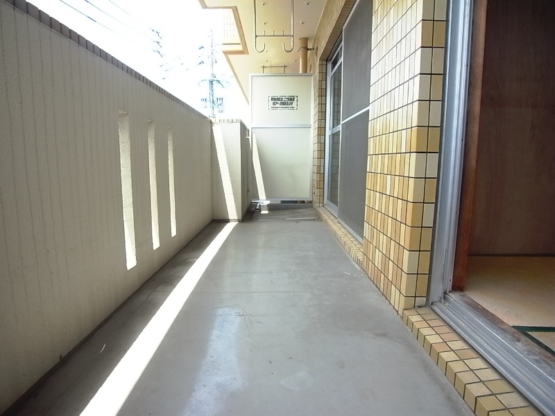 洗濯物はこちらで。