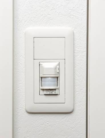 人感センサーは便利ですね