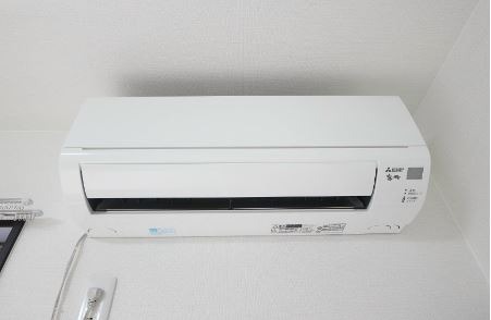 リビングにはエアコンも設置済み