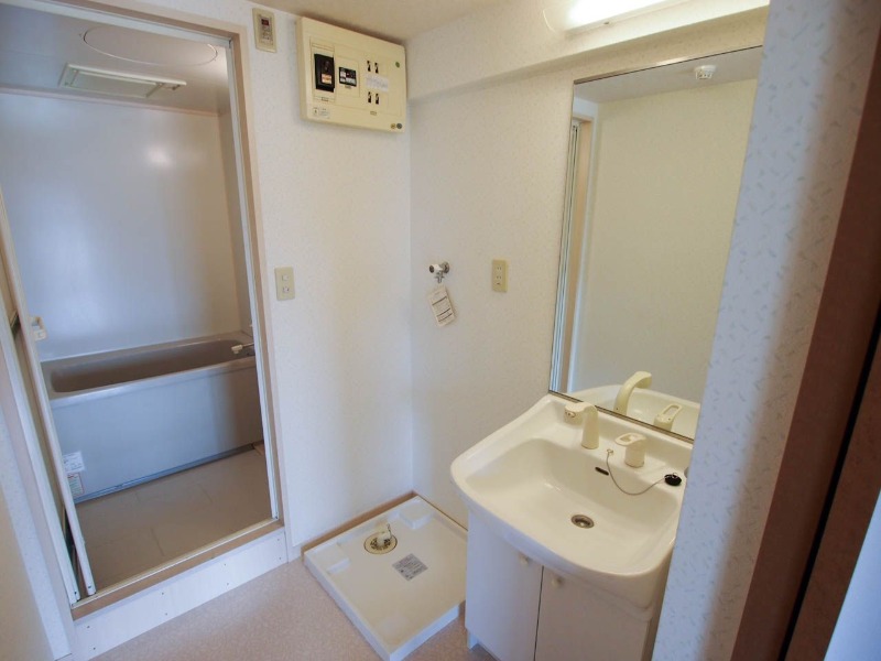 お出かけ前の身支度はこちらでバッチリです
