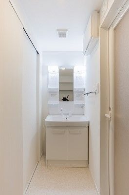 お出かけ前の身支度はこちらでばっちりですね