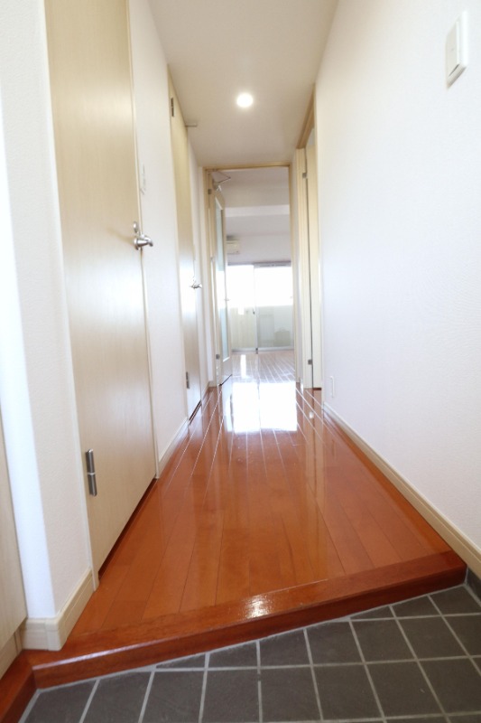 荷物があっても窮屈感を感じませんね