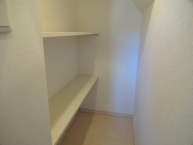 使い勝手の良い収納ですね
