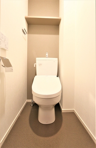 清潔感のあるトイレです