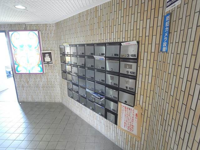 ポスト周りも綺麗ですよ