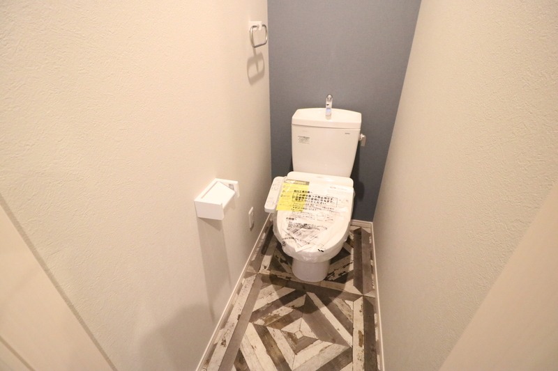 清潔感のあるトイレですね
