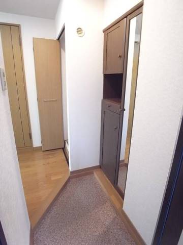 シューズボックスがある玄関です。