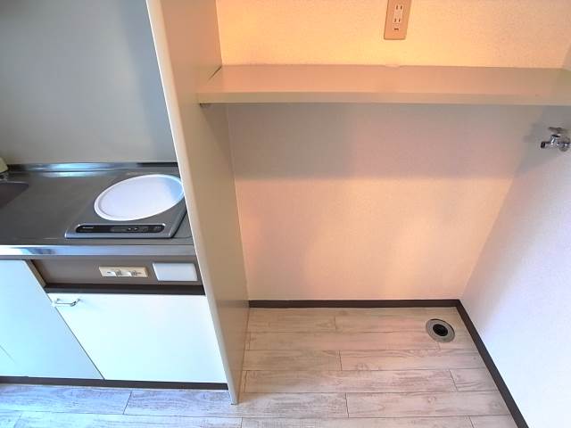 室内洗濯機置場はこちらです。