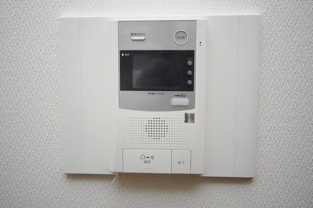 モニタ付きで来客時も安心