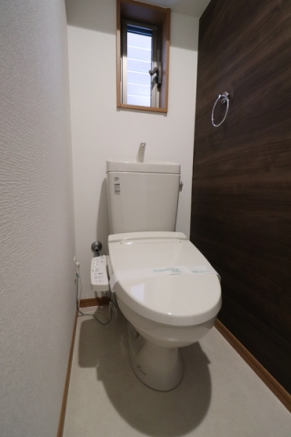 嬉しい温水洗浄便座機能付き