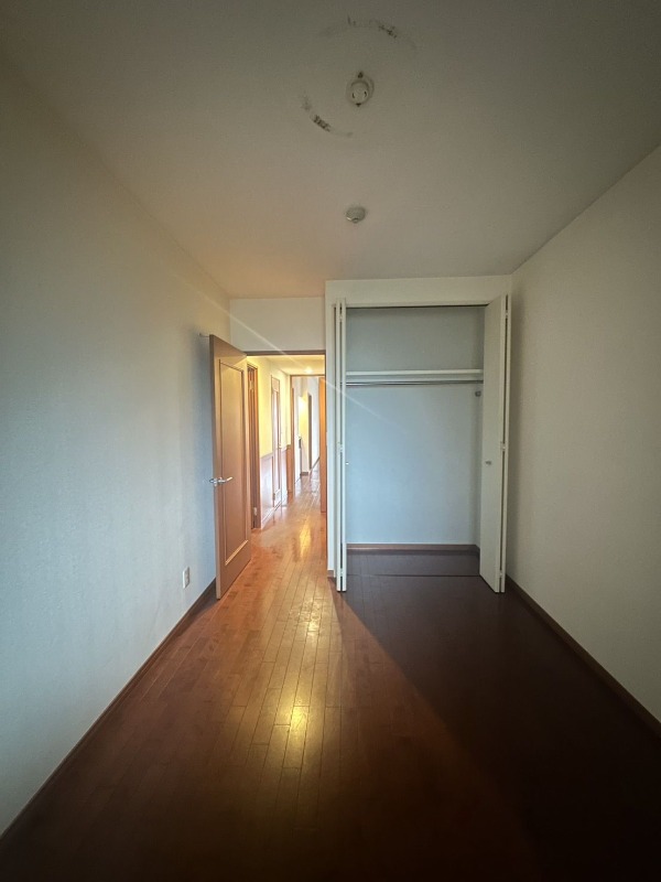 こちら寝室にいかがでしょうか