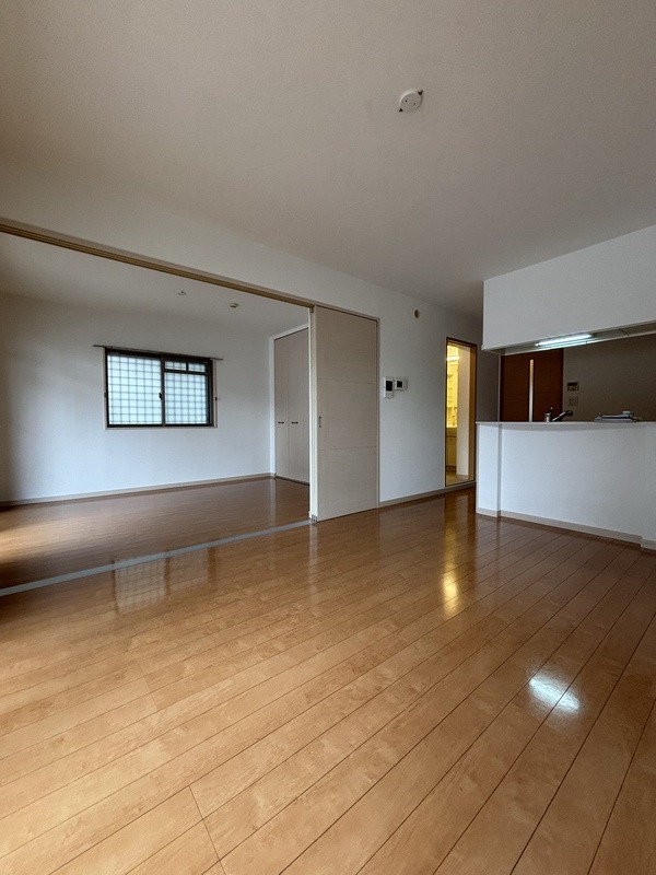 家具の配置に困らない間取りです