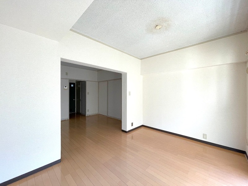 リノベーション済の綺麗なお部屋です