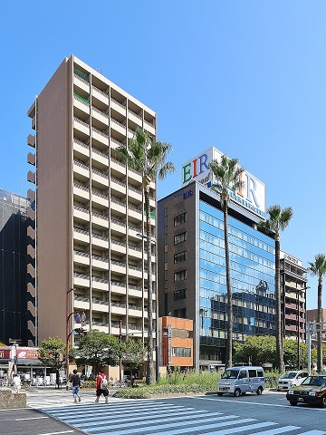 立派なマンションです