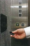非接触で衛生面に優れた機能付き