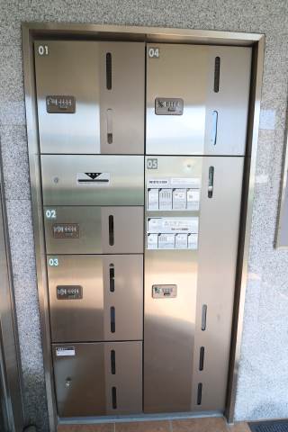 嬉しい宅配ボックス。