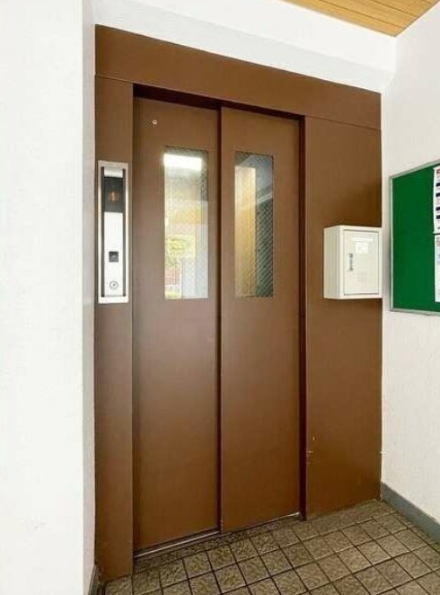 嬉しいエレベーター付きです