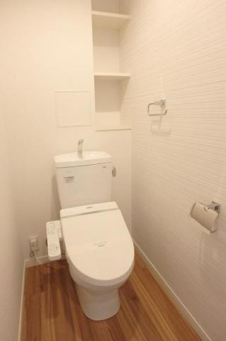 清潔感のあるトイレです