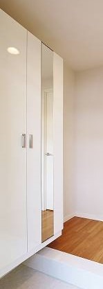 シューズボックス完備。