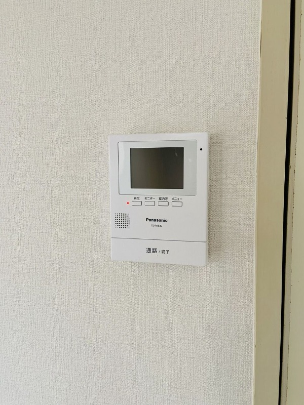 外の様子が見えて安心です。