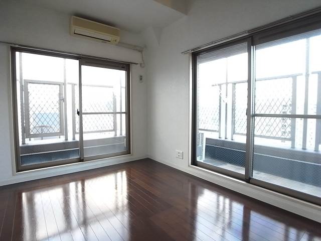 家具の配置がしやすいお部屋です。