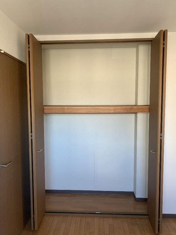 お洋服が多い方でも安心して収納できます