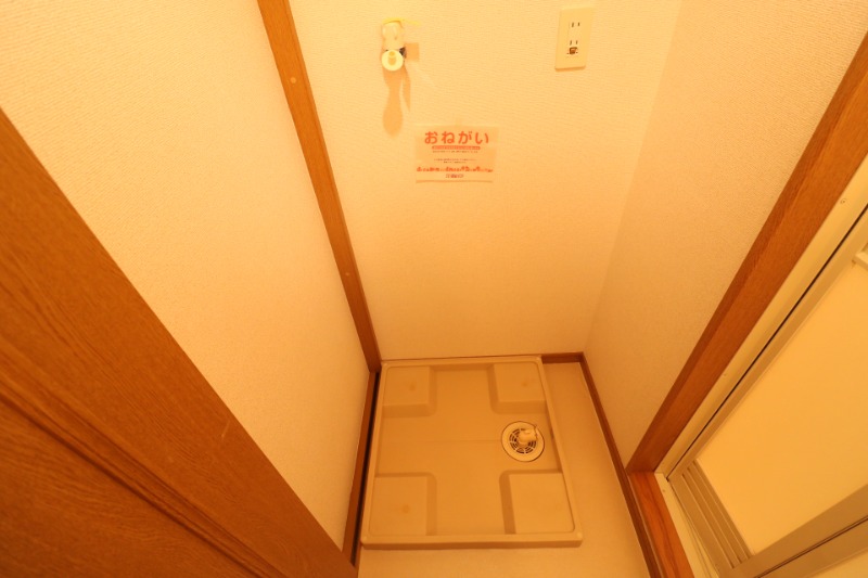 お洗濯機はこちらです。