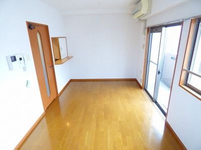 広いお部屋です