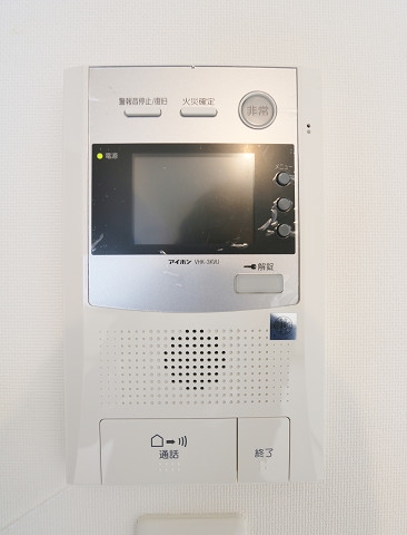 モニター付きオートロックで安心ですね