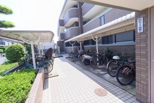 駐輪場置場ございます。