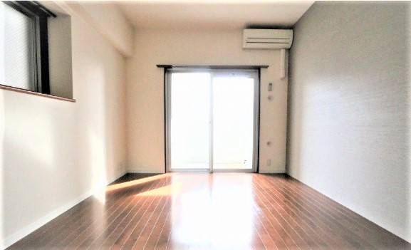 家具の配置がしやすいお部屋ですね