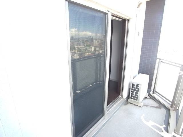 洗濯物はこちらへ。