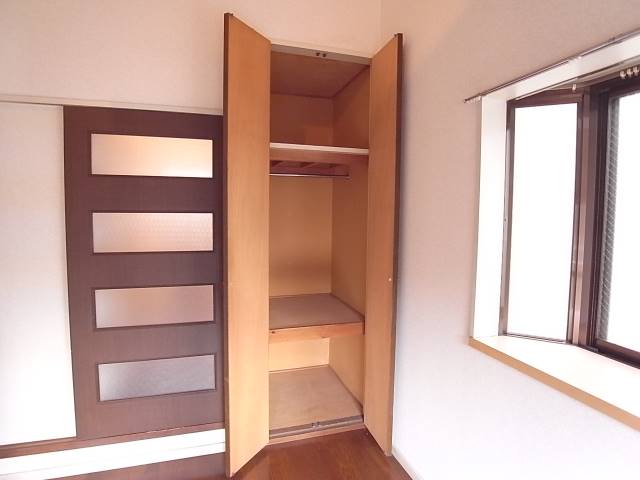 お荷物はこちらへ。