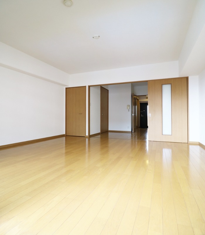 広々8帖越えの洋室です