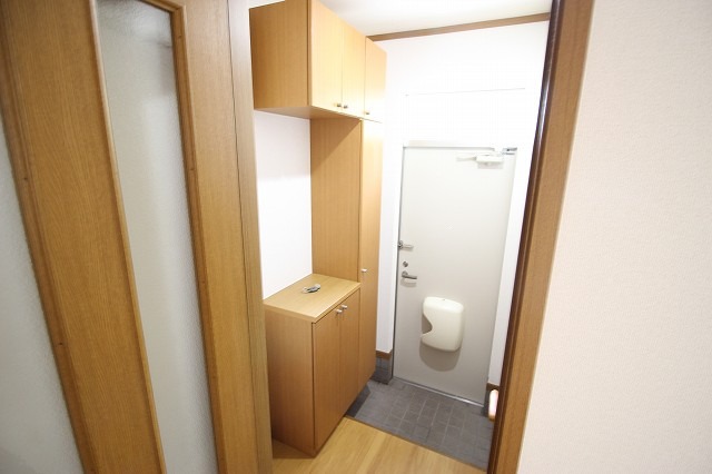 玄関はこんな感じです