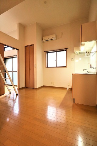 広々6帖越えのお部屋です