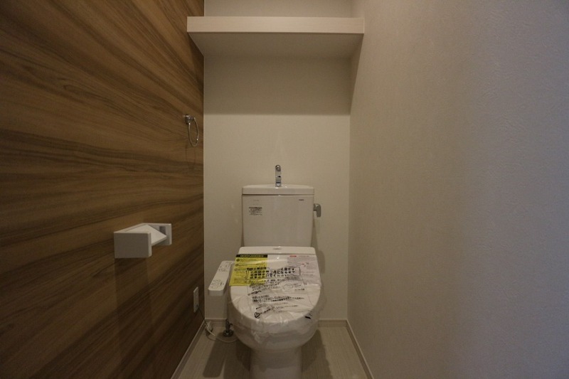 清潔感のあるトイレですね