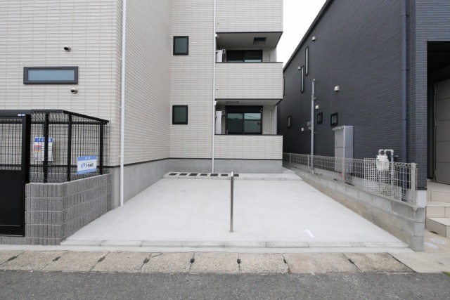 敷地内駐車場ございます
