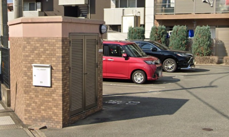 広々ごみ置き場です