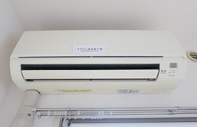 エアコン付きで年中快適に過ごせます