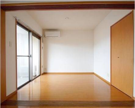 綺麗なフローリングです
