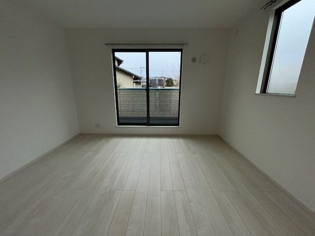 家具の置き場に困らない間取りです