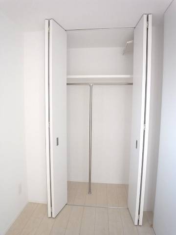 お荷物はこちらへ