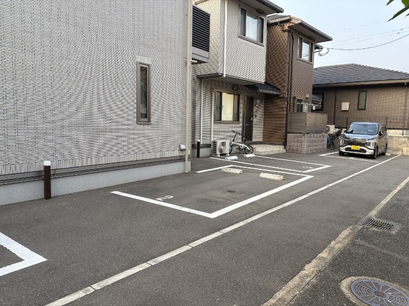 敷地内駐車場もあります
