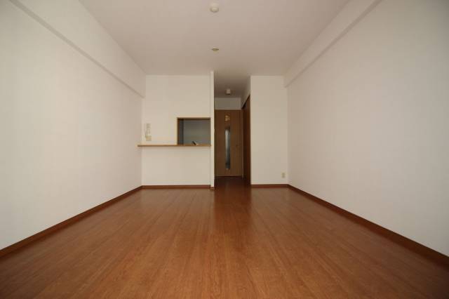広々としたお部屋です