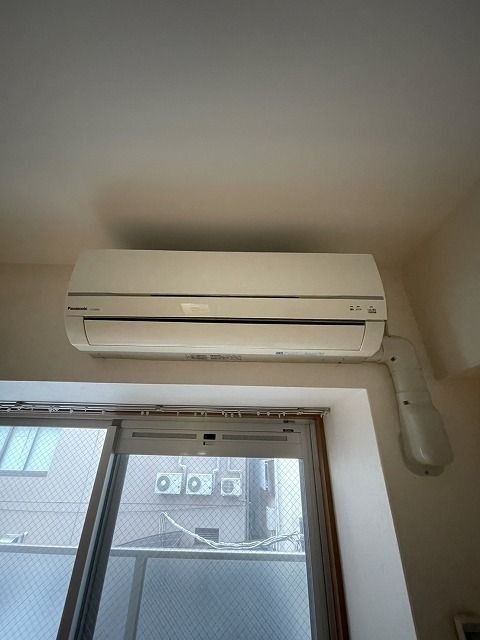 エアコン完備で年中快適に過ごせます