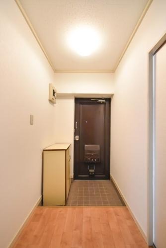 広々い玄関ですね